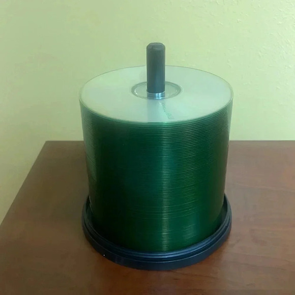 Blank‎ CD-R - Picture 1 of 3